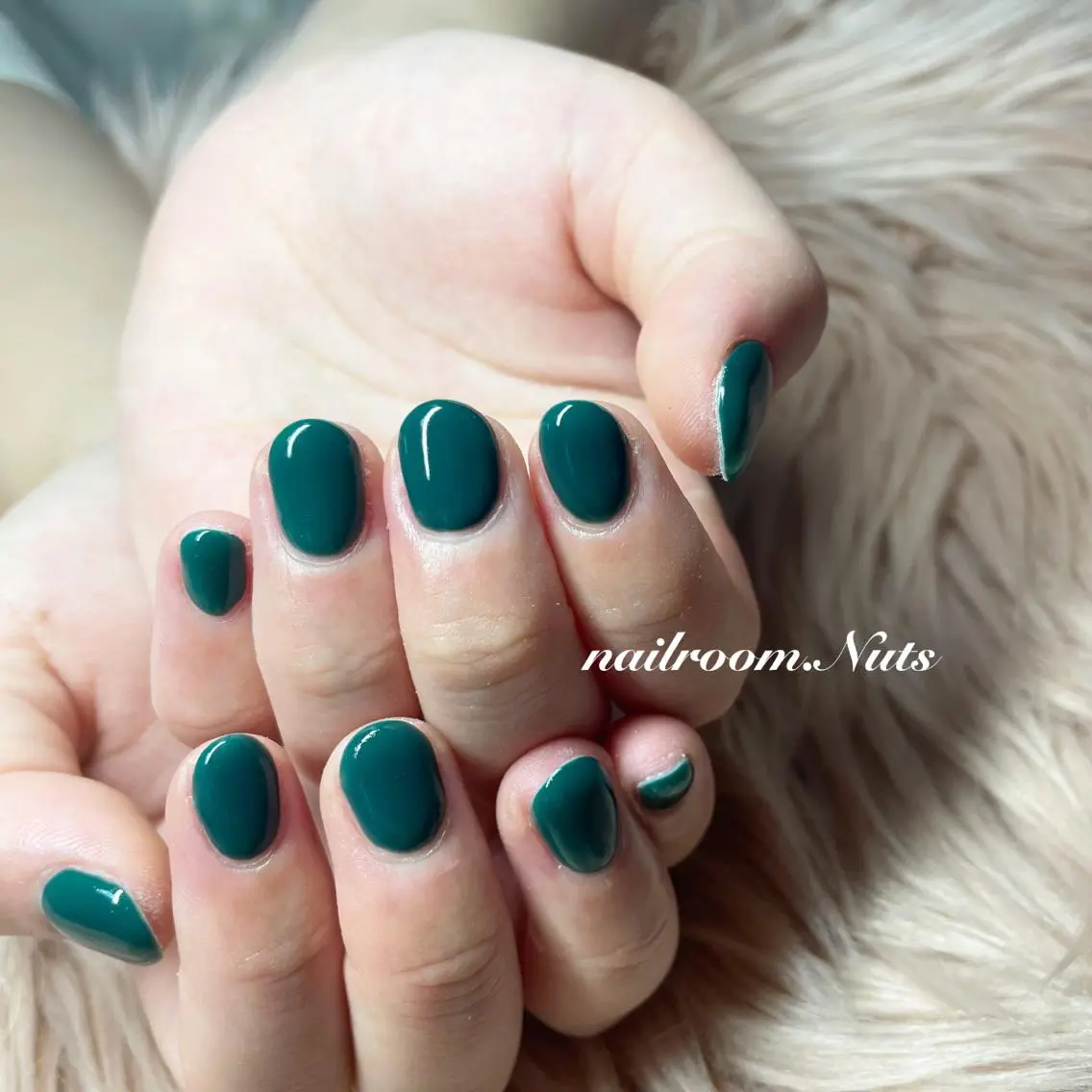 ネイル ハンドネイル nailsalon Nutsのネイルデザイン