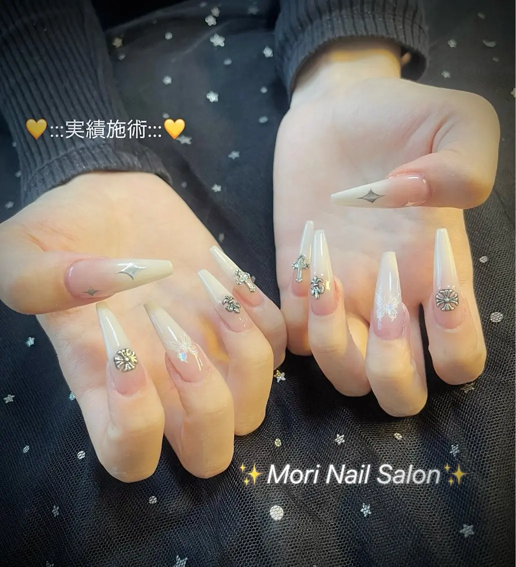 ネイル ハンドネイル MORI ネイル SALONのネイルデザイン