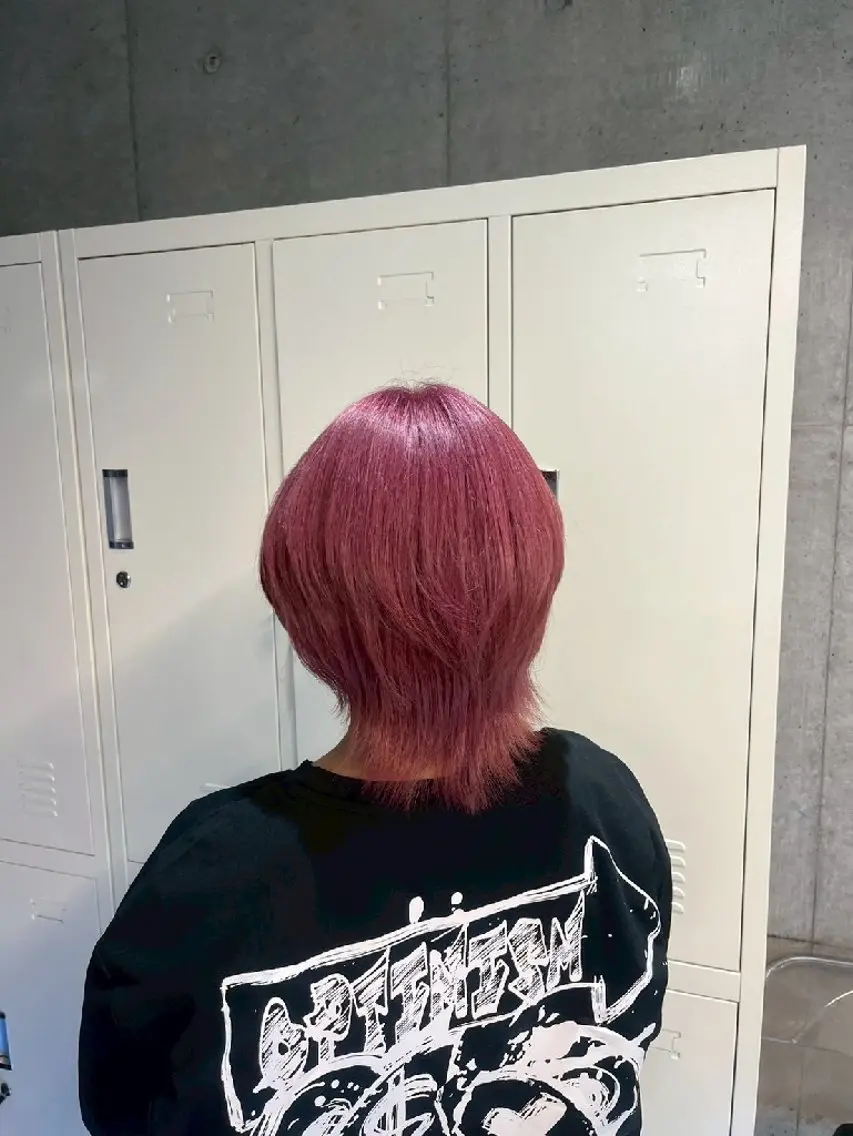 カラー ミディアム 地雷系🎀ハイトーン 💙荒川結星のヘアスタイル