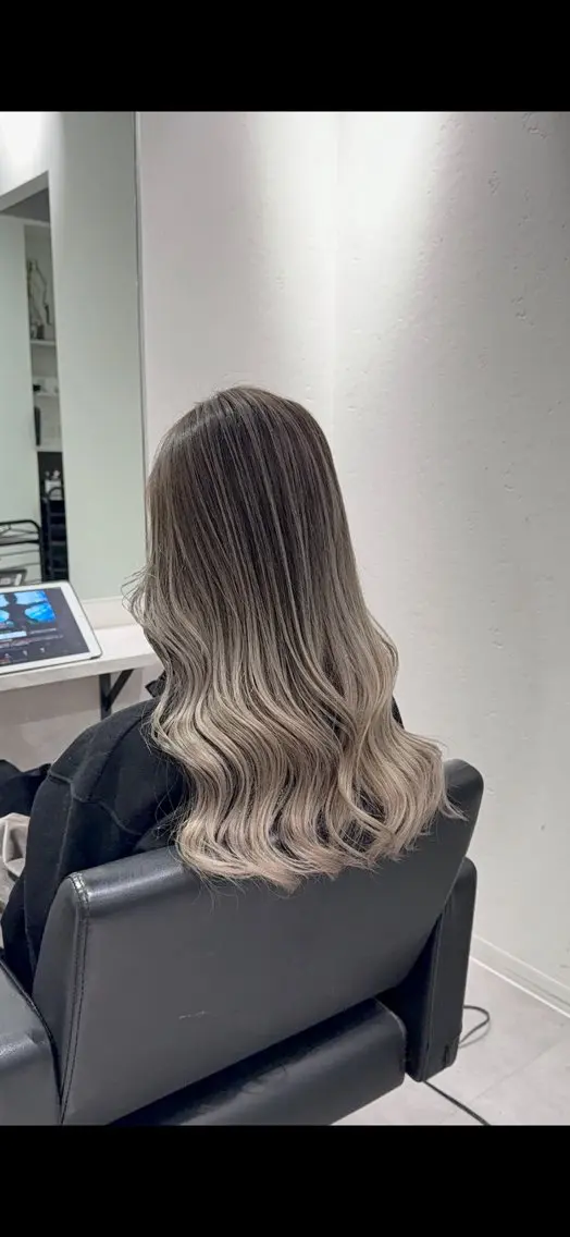 ロング カラー バレイヤージュ レイヤーカット ヘアカラー 🌮SHUN🇺🇸 /CIERA南船場のヘアスタイル