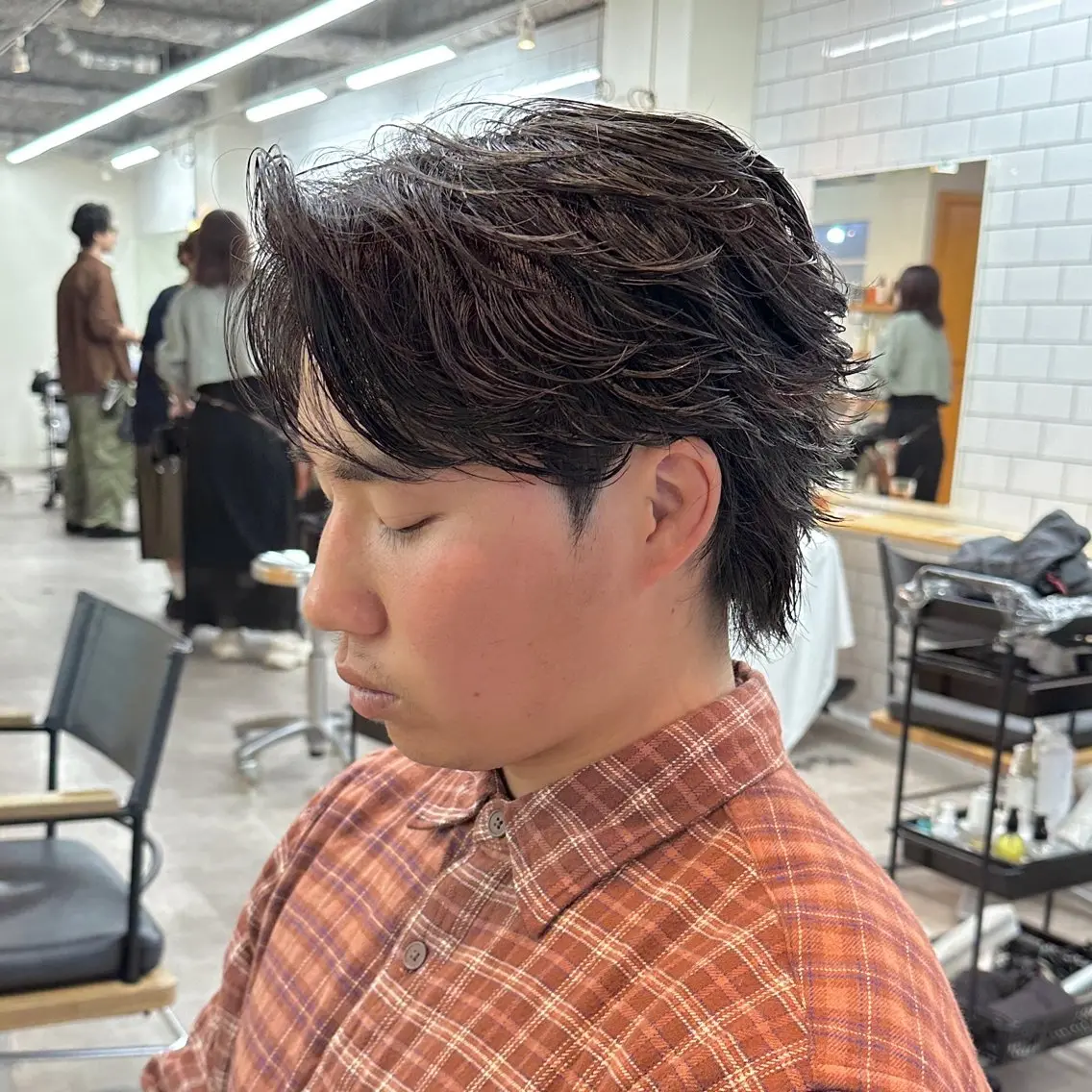ショート パーマ メンズ フェザーパーマ メンズパーマ カット パーマ トリートメント JINKIメンズ特化 メンズカットパーマのヘアスタイル