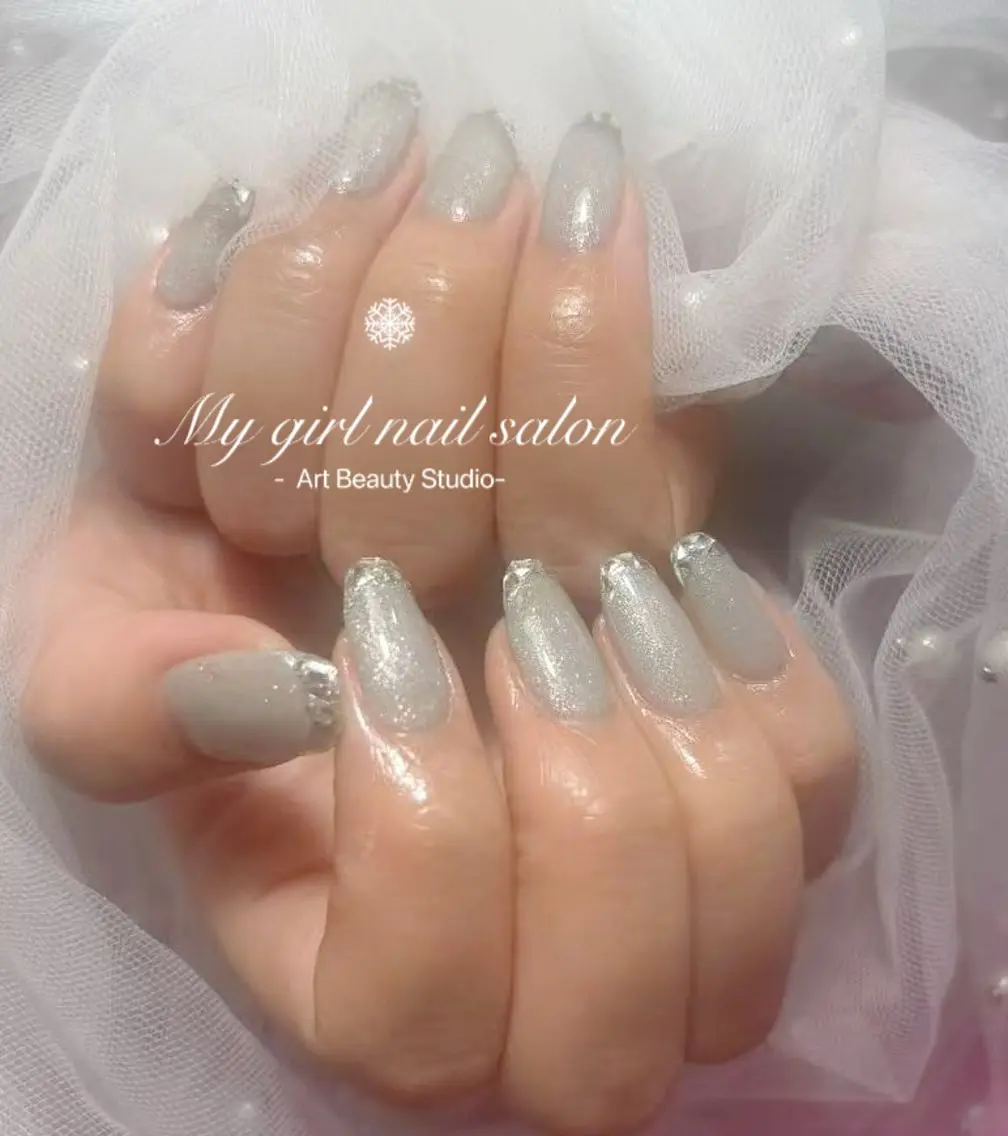 ネイル フレンチネイル ガラスフレンチ My Girl nailsalonのネイルデザイン