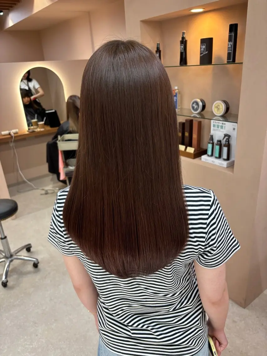カラー ROCCOeast RURIのヘアスタイル