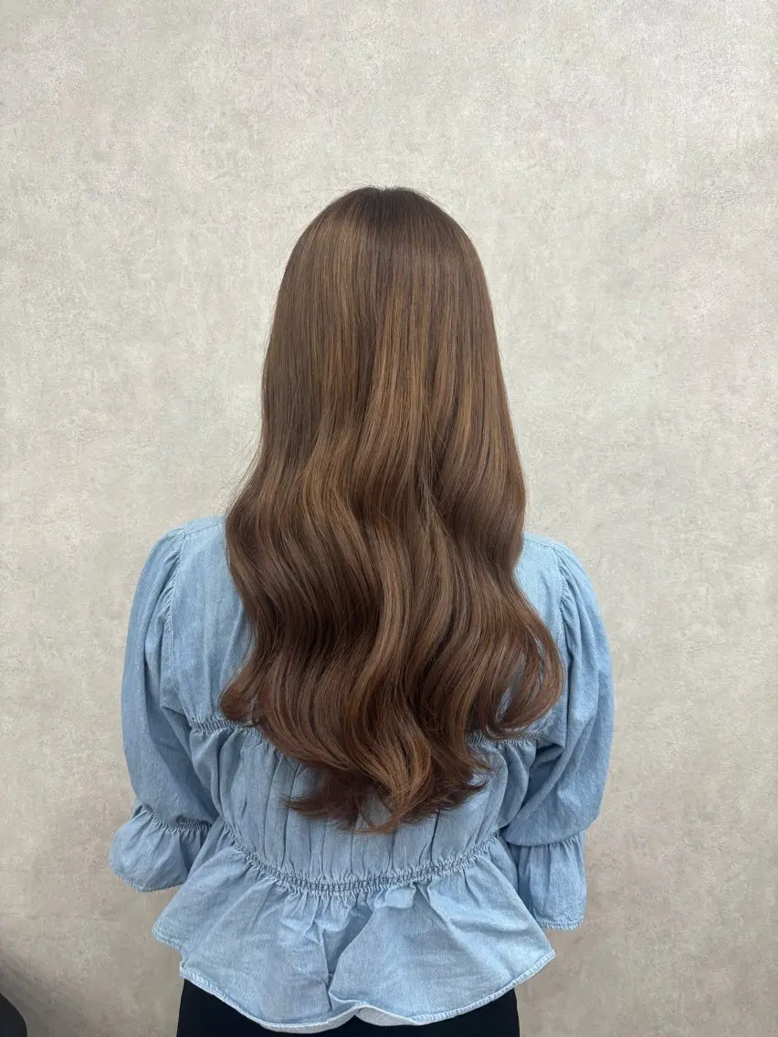 ロング カラー ブリーチ ダブルカラー 倉澤 愛理のヘアスタイル