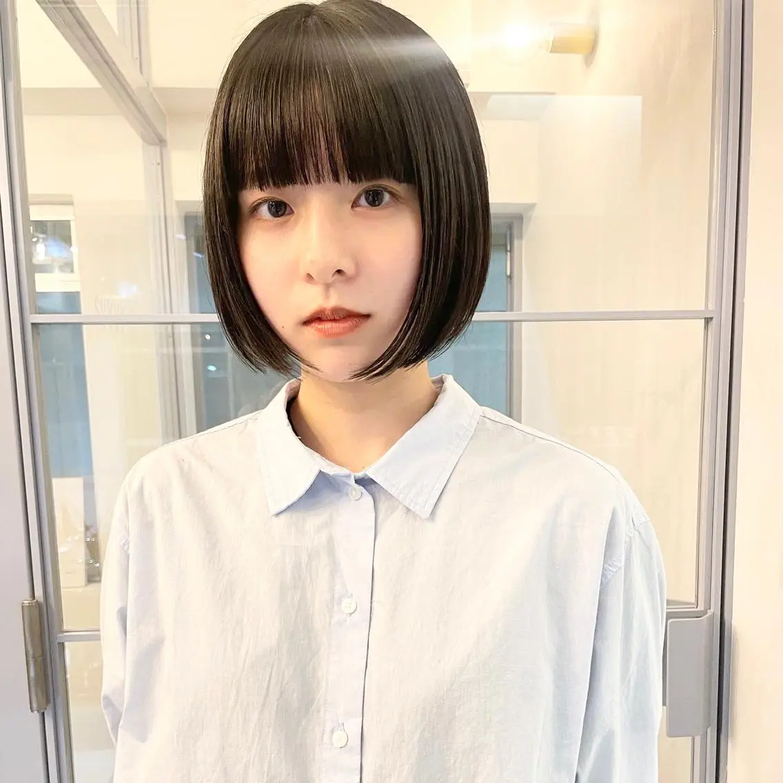 ショート カラー カット ヘアカラー suvvy hairsalonのヘアスタイル