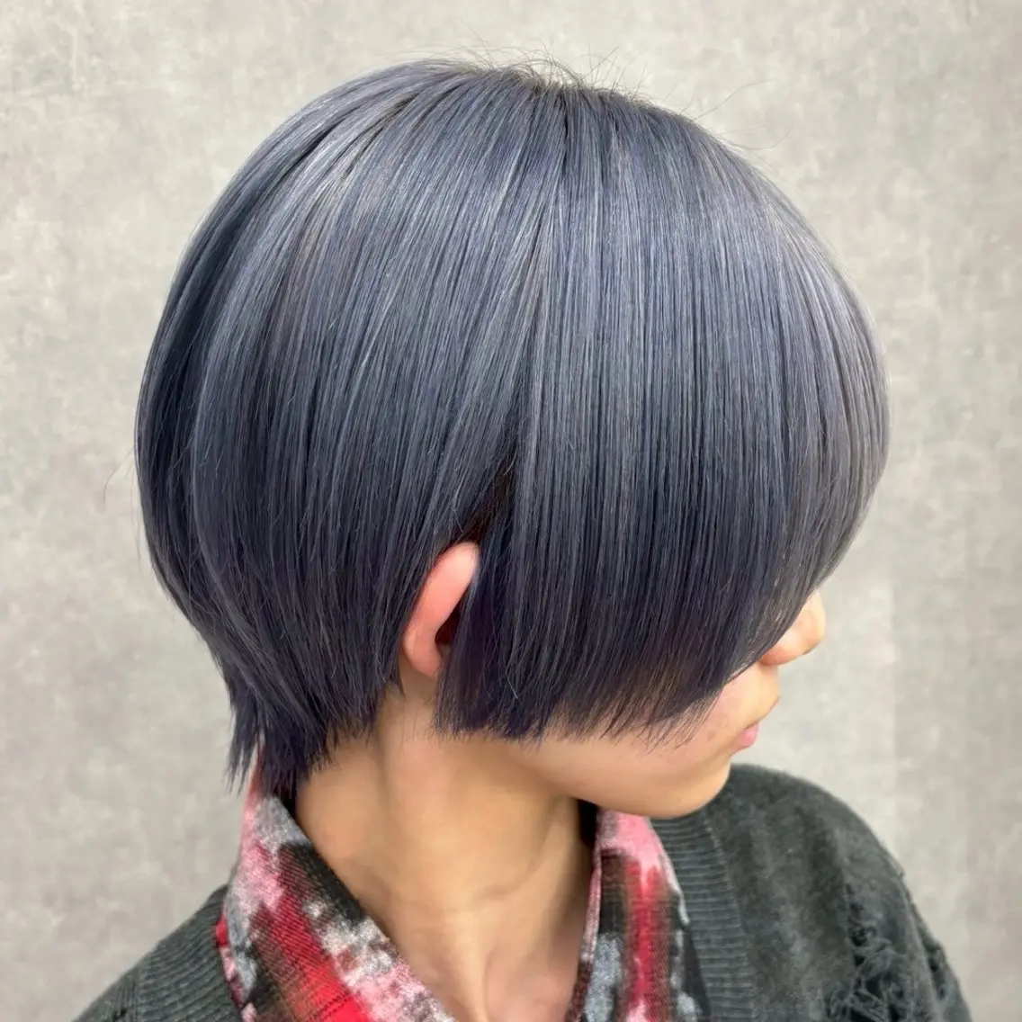 カラー ブルーカラー シルバー ハイトーンYoshi いろあそび/八王子のヘアスタイル