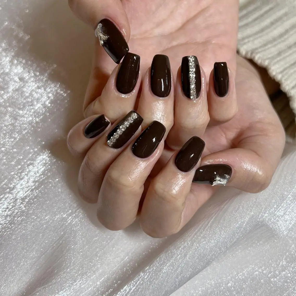 ネイル オーロラネイル フットネイル フレンチネイル ジェルネイル 韓国ネイル ハンドネイル ハンドケア 【ENサロン】 Rei💜Nailのネイルデザイン