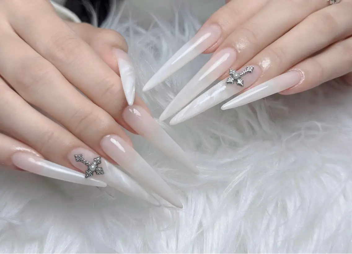ネイル アートネイル フレンチネイル ジェルネイル 韓国ネイル マグネットネイル ハンドネイル Lenie Nailsのネイルデザイン
