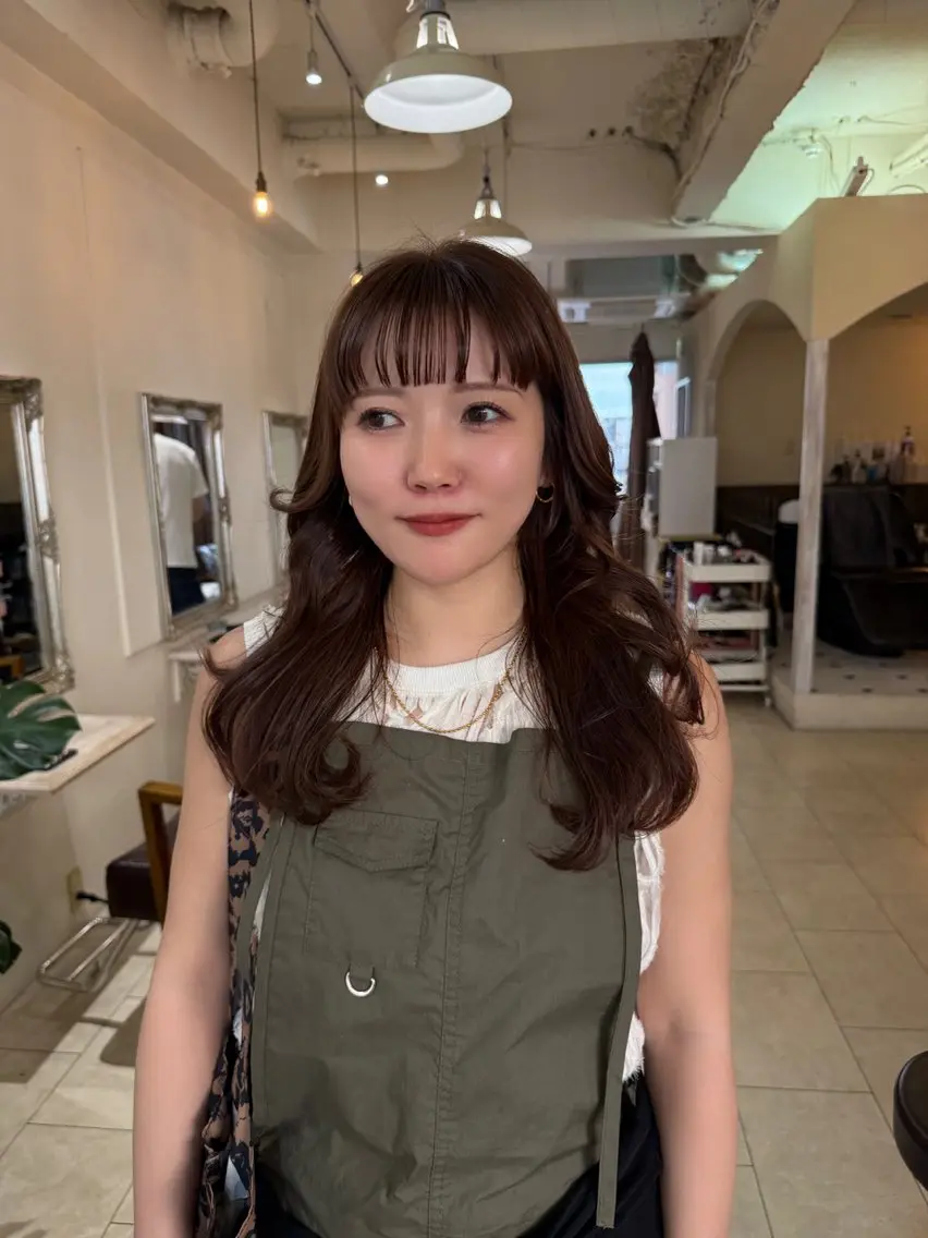ロング ヘアカラー Maho/海外 レイヤー/ハッシュのヘアスタイル