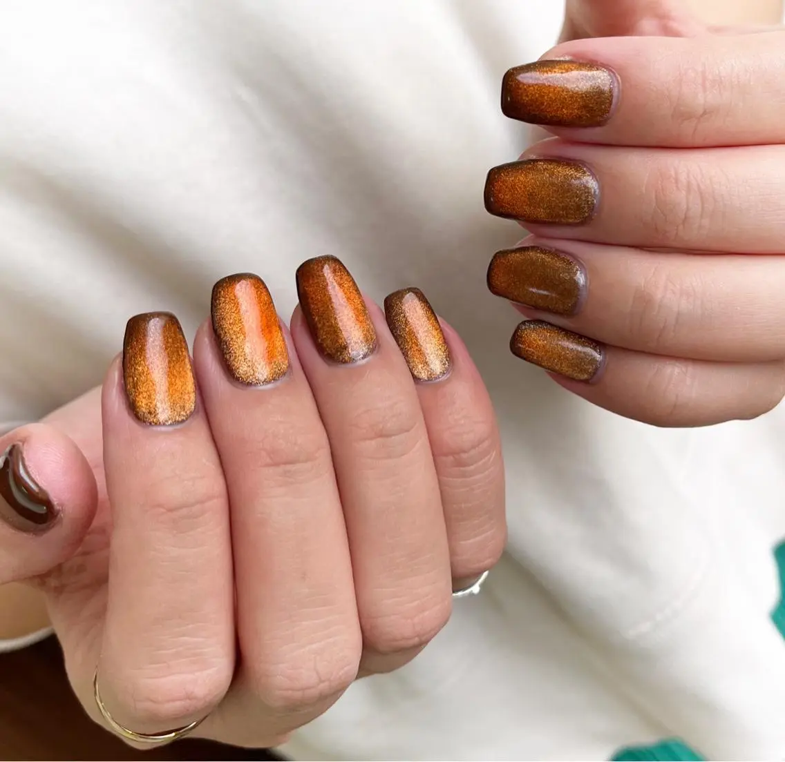ネイル ジェルネイル キラキラネイル 韓国ネイル マグネットネイル パラジェル nails' it...のネイルデザイン