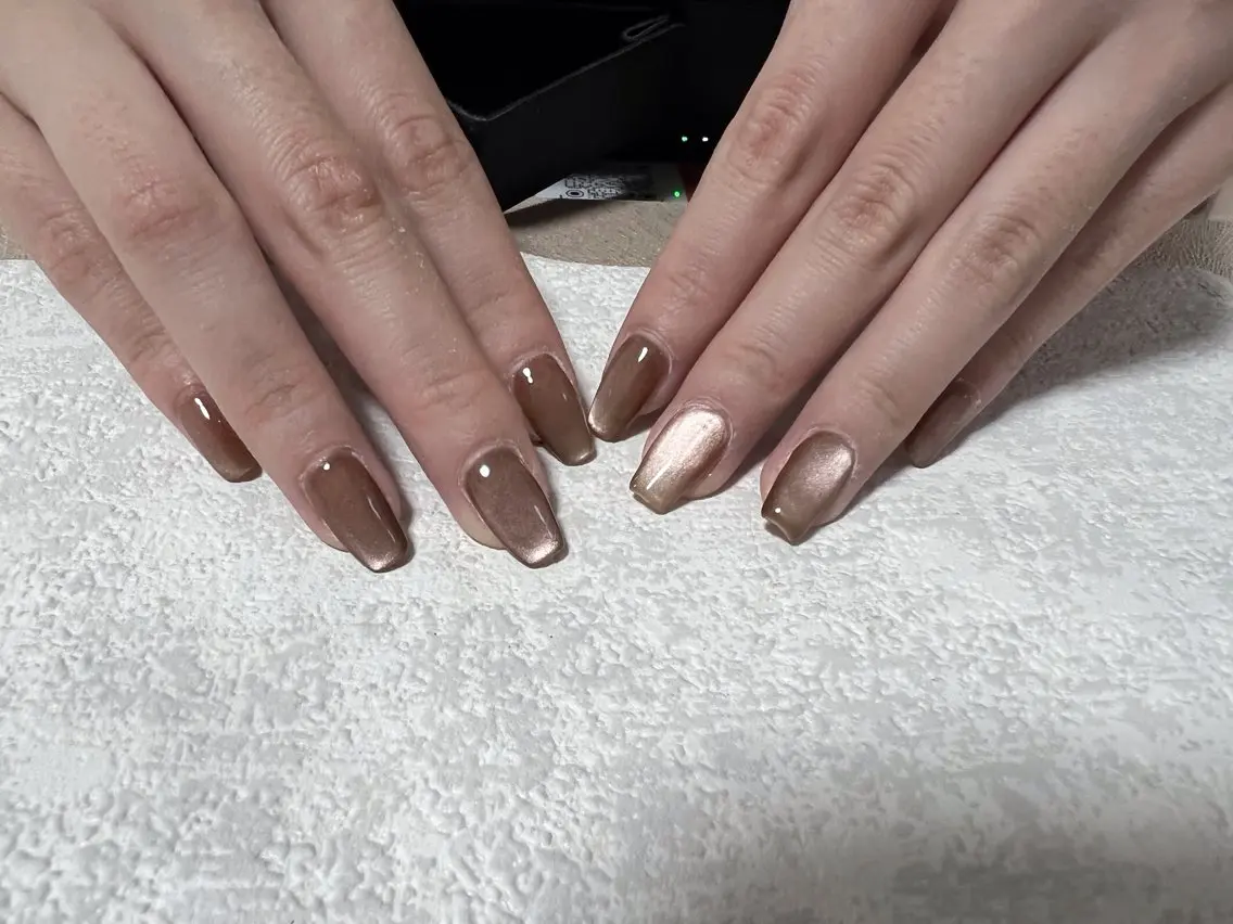 ネイル オーロラネイル フットネイル フレンチネイル ジェルネイル 韓国ネイル ハンドネイル mogunail &blowのネイルデザイン