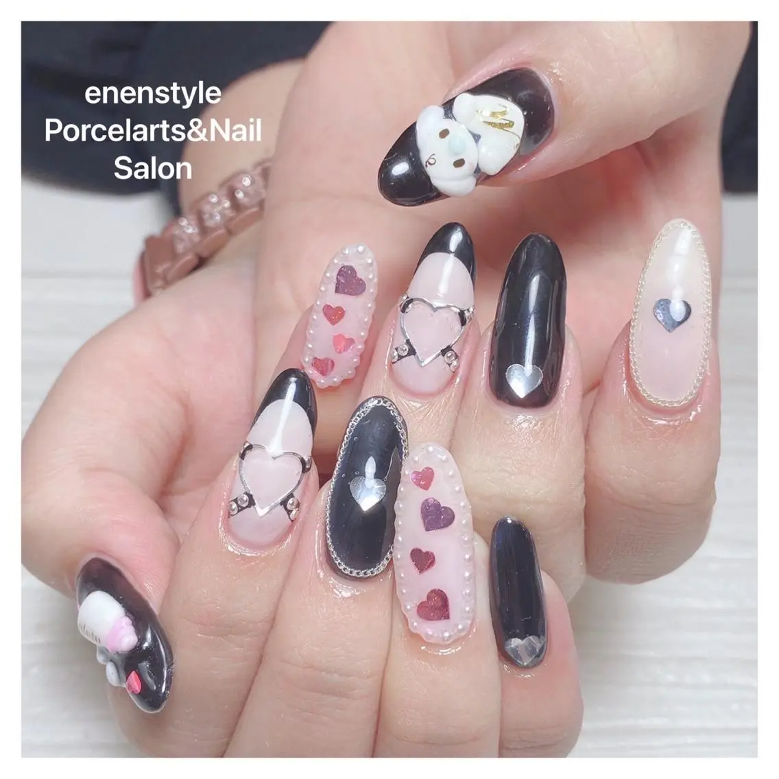 ミディアム ネイル 🐾enen style 🐾のネイルデザイン