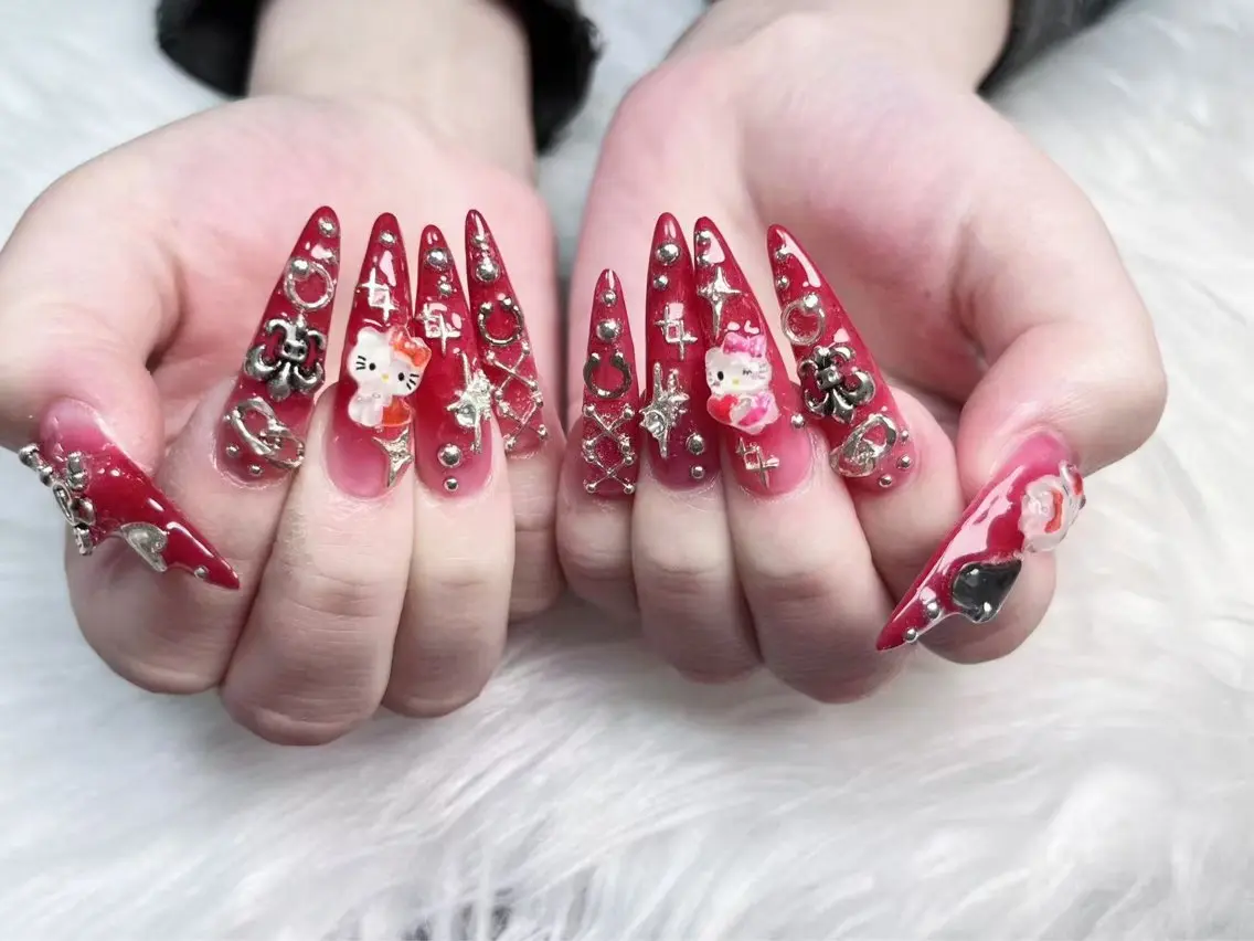 ネイル 💅🏻 ayakaのネイルデザイン