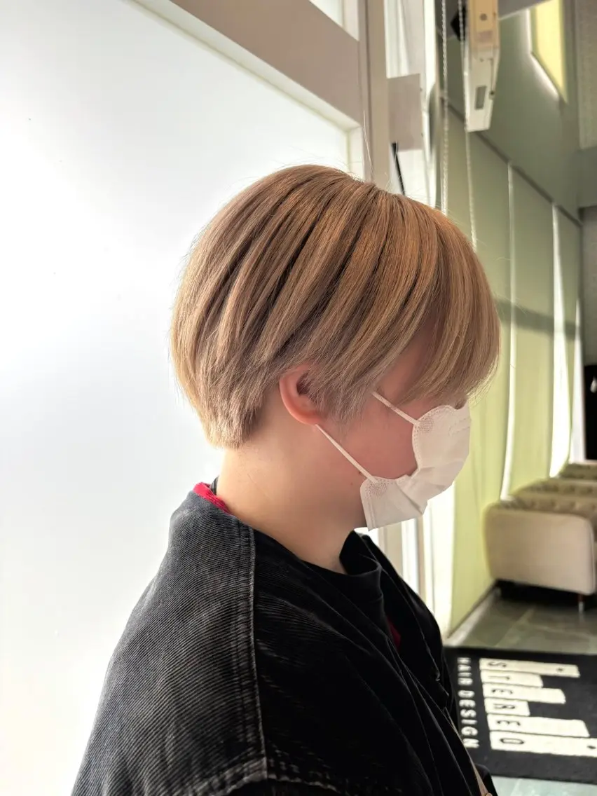 ショート カラー ブリーチ 透明感カラー ヘアカラー 古田 穂香/似合わせカラーのヘアスタイル