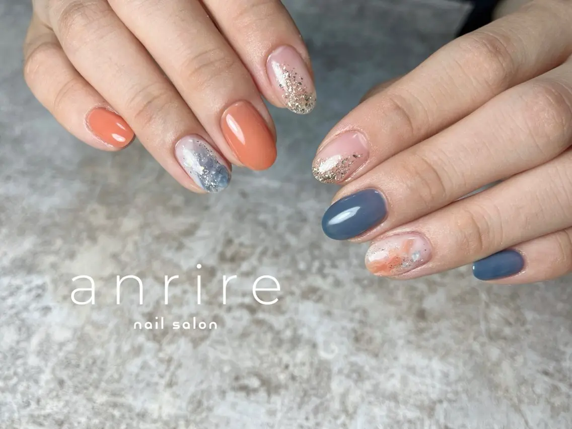 ネイル ブルー ラメ(グリッター) ネイビー ニュアンスネイル オレンジ nailsalon anrireのネイルデザイン
