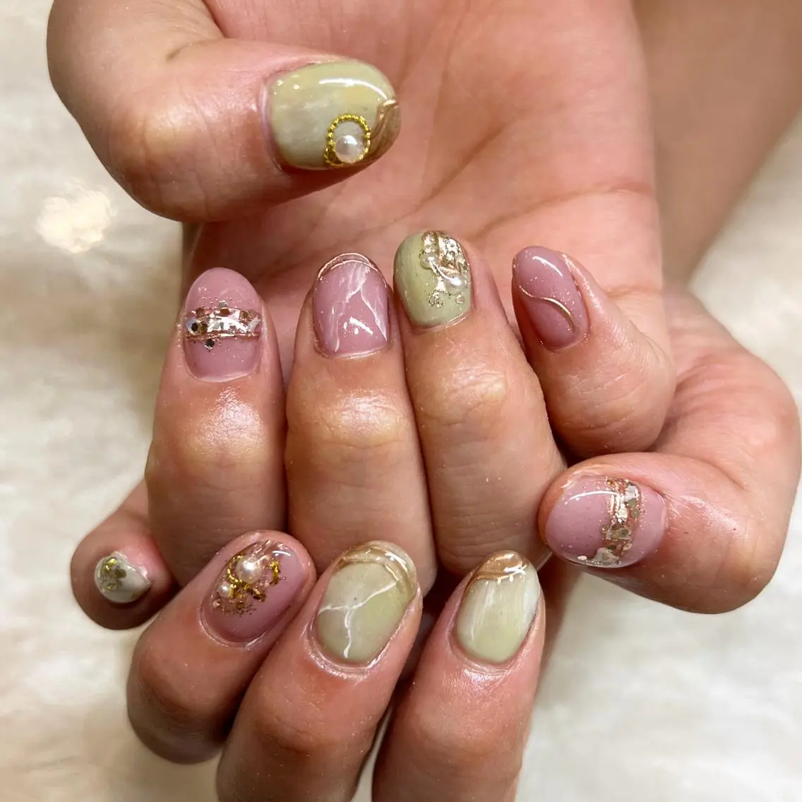 ネイル ニュアンスネイル nailist yuiのネイルデザイン