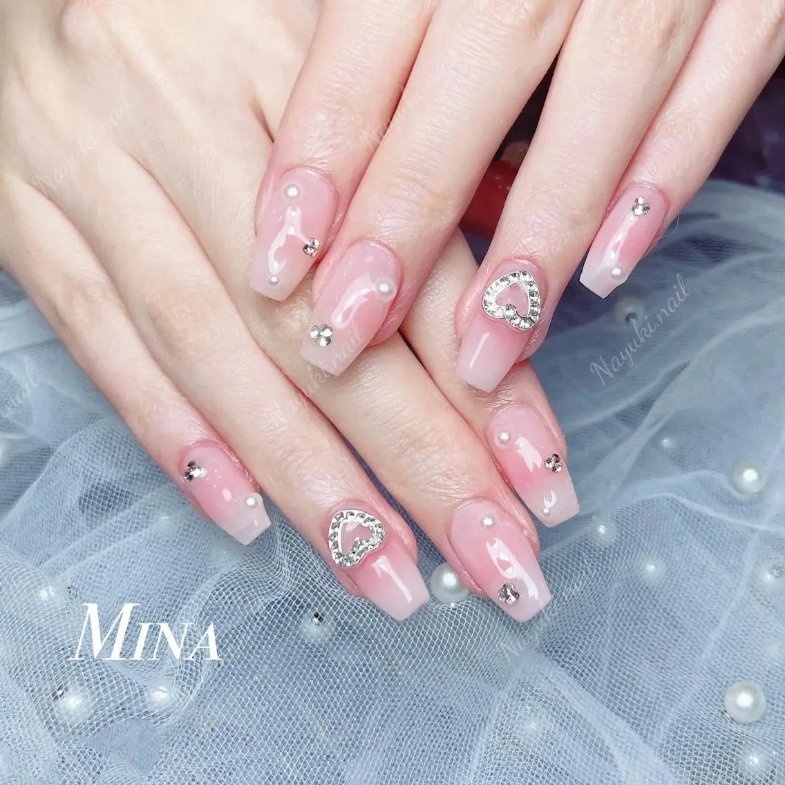 ネイル ハンドネイル ハンドケア 🦋 Queenieのネイルデザイン
