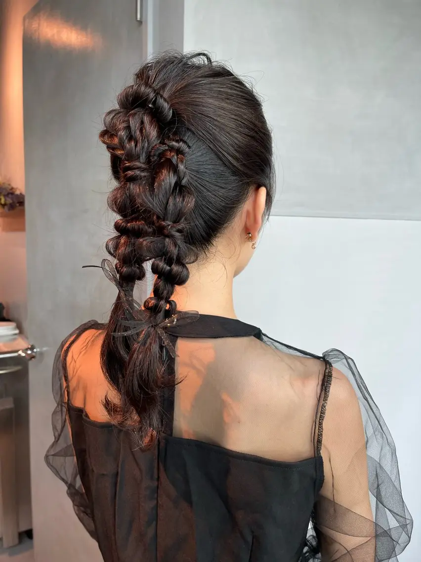 ヘアアレンジ ポニーテール 結婚式・ブライダル 卒業式のヘアスタイル ヘアセット charm《銀座》 ヘアセット/縮毛矯正のヘアスタイル