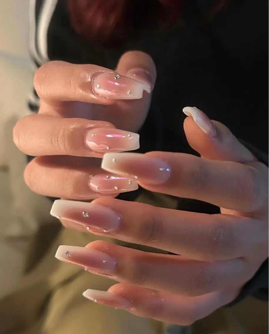 ネイル グラデーション ラメ(グリッター) マグネットネイル ミラーネイル ニュアンスネイル ハンドネイル Lumi de nailsのネイルデザイン