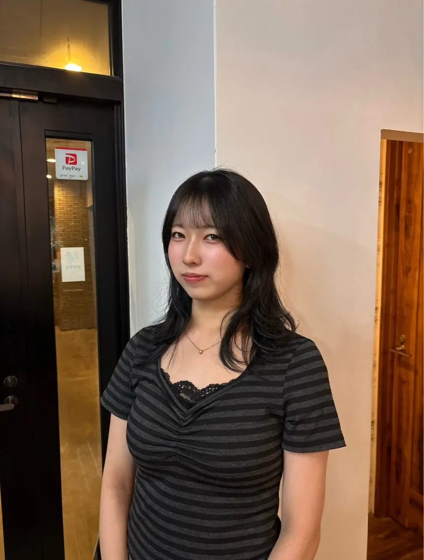 ロング カラー ブラウンカラー 透明感カラー ダークグレー ダークグレージュ グレージュ ヘアカラー loty すずな/透明感カラーのヘアスタイル