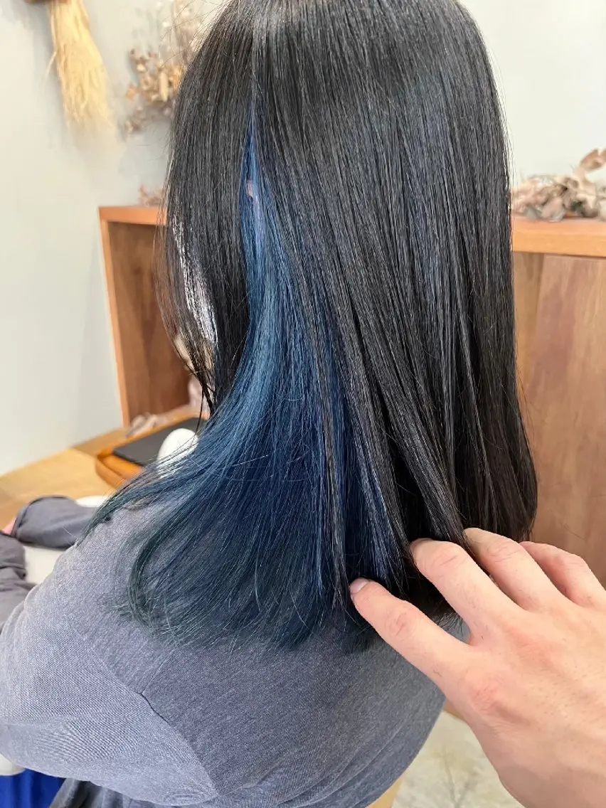 カラー 🌸花屋併設🌸石垣 友基のヘアスタイル