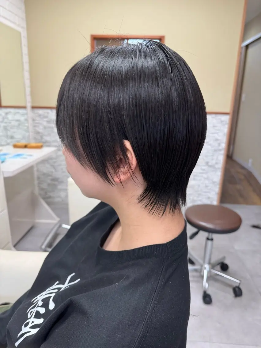 ショート HIROKI/レイヤ ーカット／美髪のヘアスタイル
