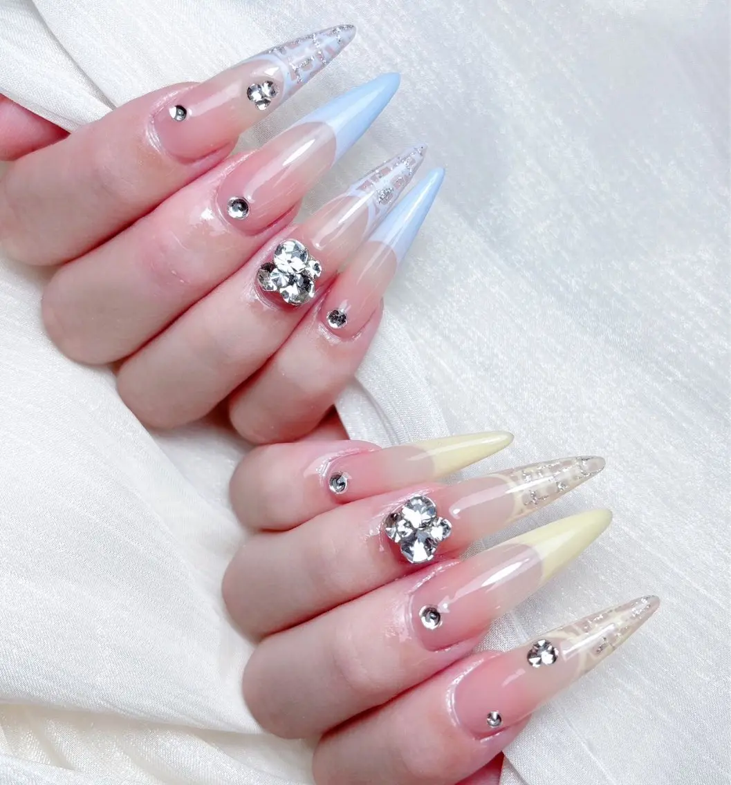ネイル ハンドネイル 🎀M nails✨ ビューティーのネイルデザイン