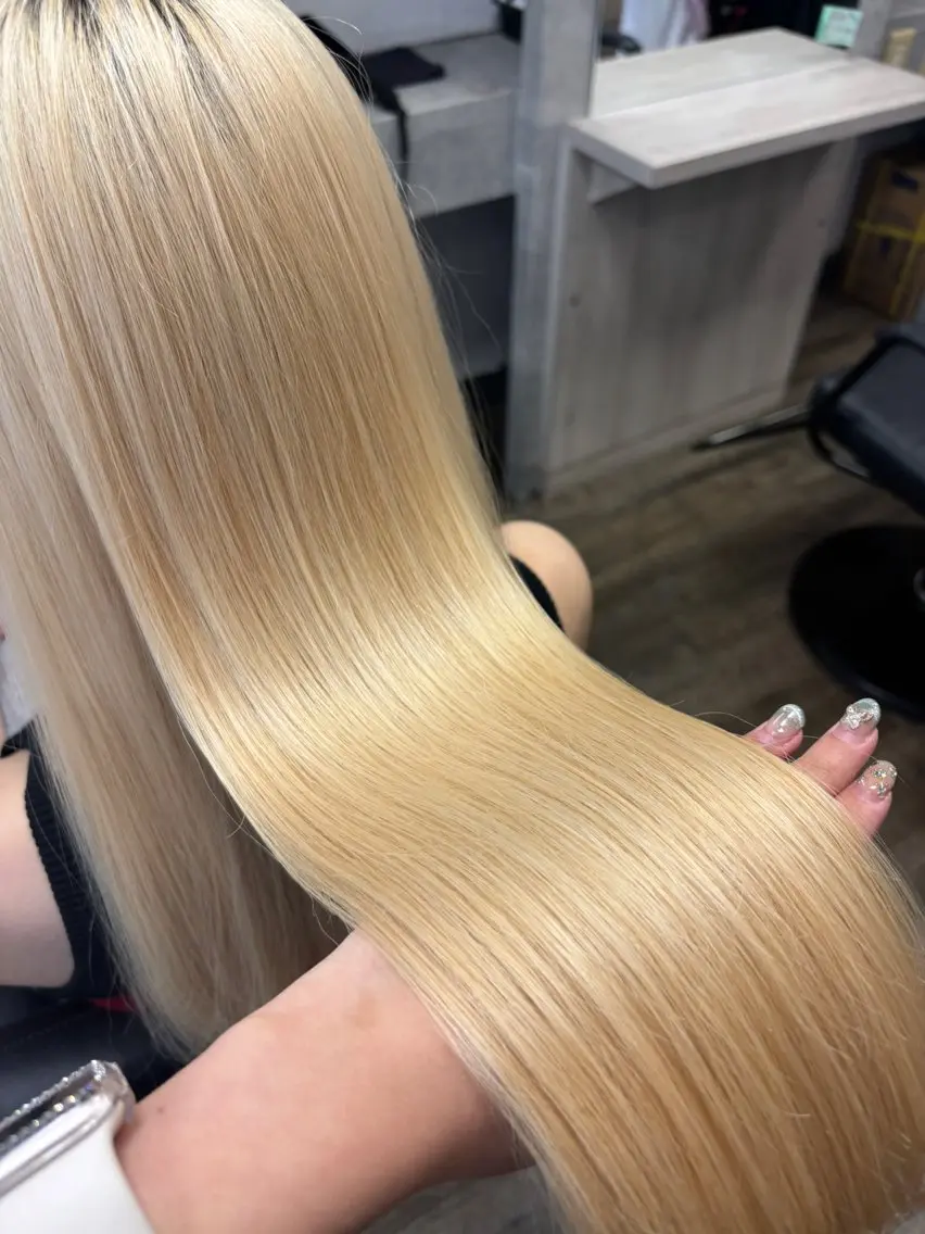 ロング カラー 透明感カラー ハイトーンカラー 髪質改善 似合わせカット トリートメント ヘアカラー トリートメント Anju/小顔カット /似合わせカラーのヘアスタイル