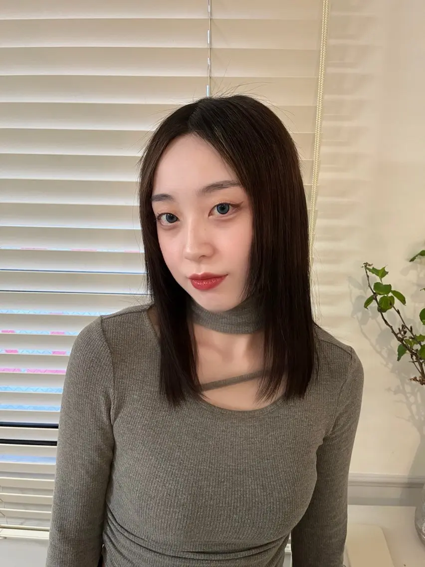 ヘアカラー トリートメント デザインカラー🍬✨ 透明感カラー✨ナナのヘアスタイル