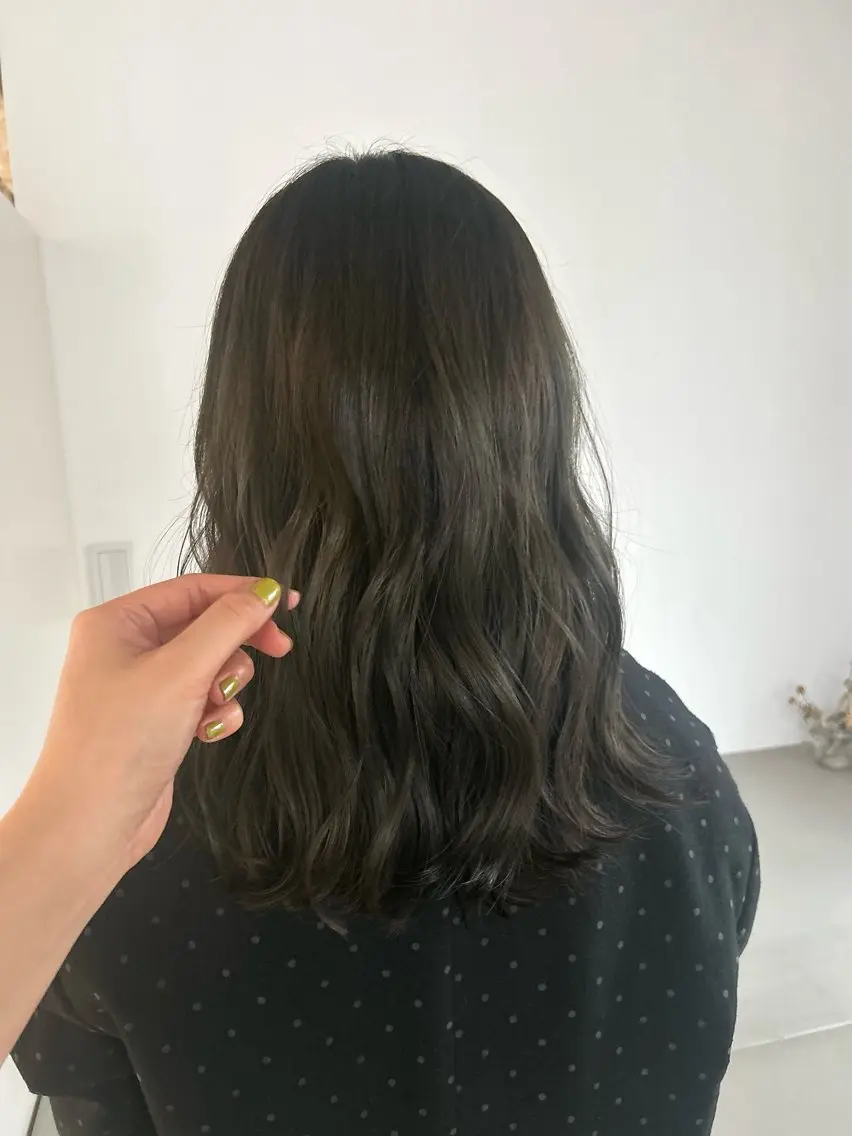 ミディアム chico .のヘアスタイル