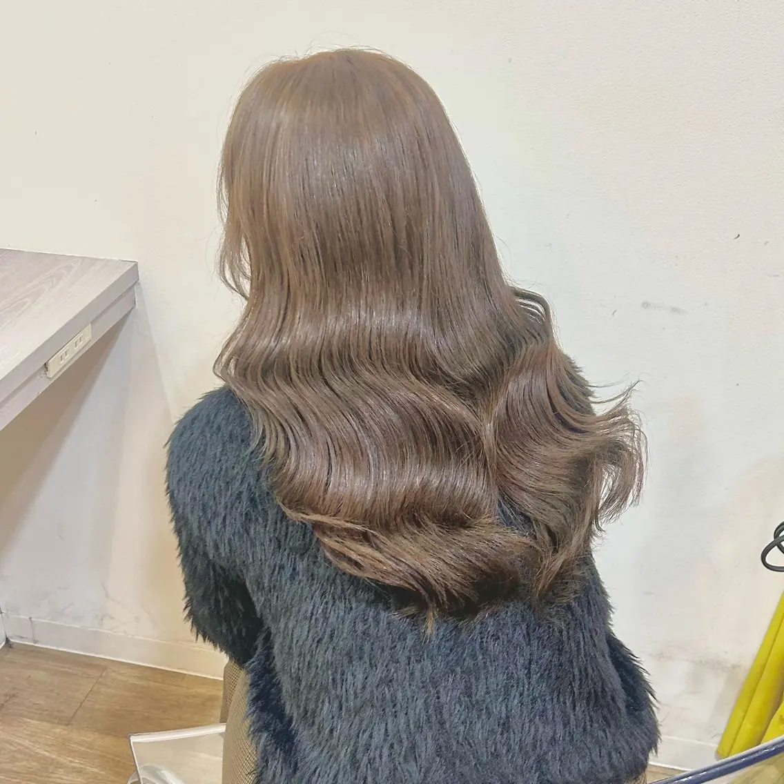 ロング カラー ベージュカラー ブリーチ ブラウンカラー 透明感カラー グレージュ カット ヘアカラー トリートメント ブリーチなしベージュ /ヘアセット/ミユのヘアスタイル