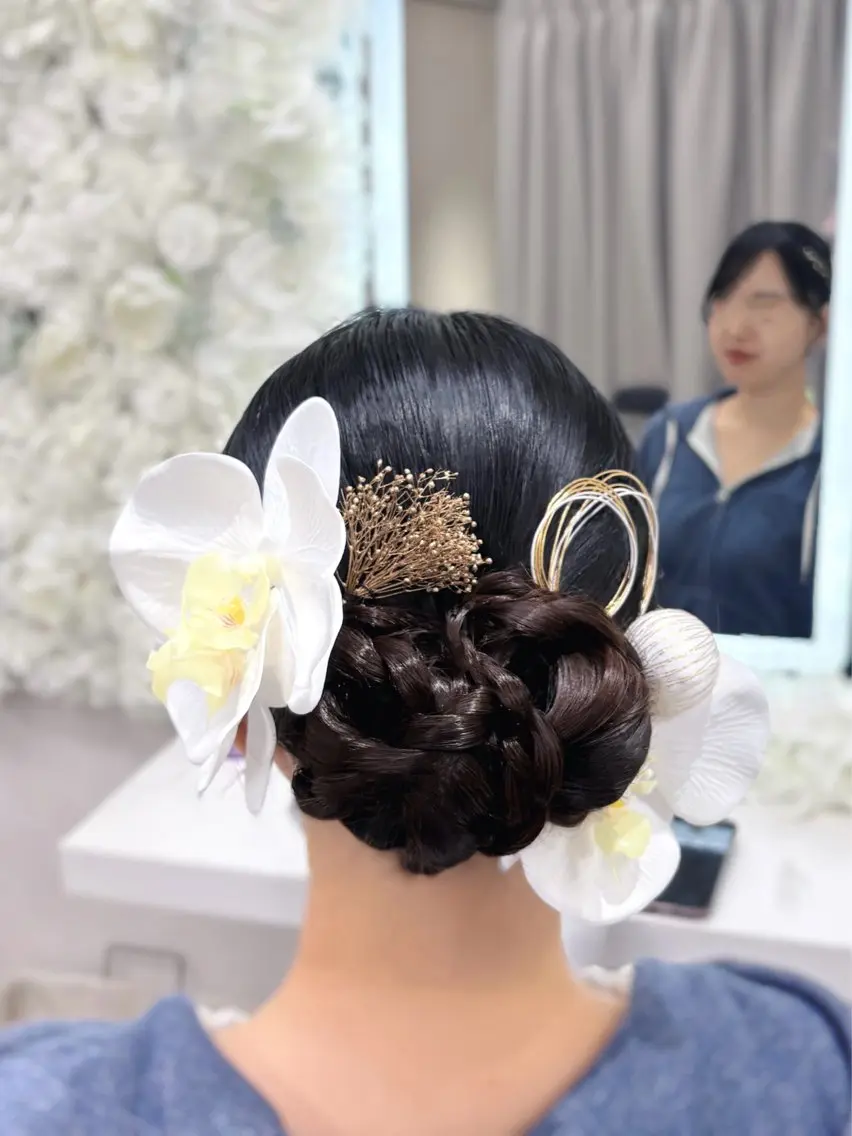 ヘアアレンジ 卒業式のヘアスタイル ヘアセット ベルグロー原宿 🦋ꜱᴀᴋᴜʀᴀのヘアスタイル