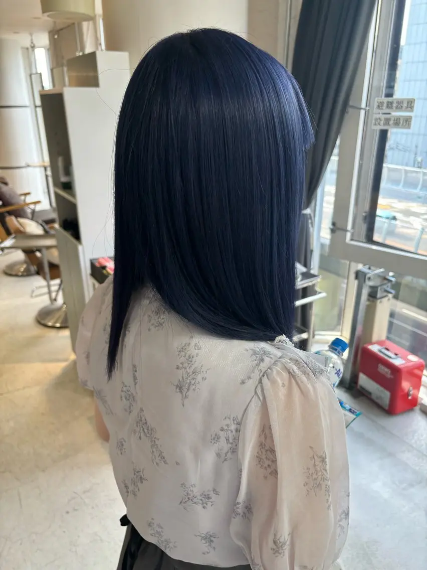 ミディアム カラー 元地雷系美容師🫶 RYUSEI🐈⬛のヘアスタイル