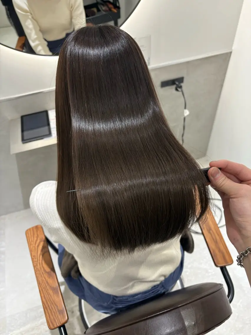 ロング カラー トリートメント 髪質改善 縮毛矯正/ レイヤー/銀座/本木のヘアスタイル