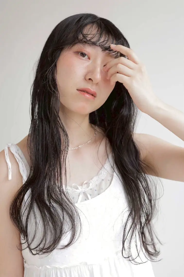 カラー 束感まつぱ🫧 なつき🫧のヘアスタイル