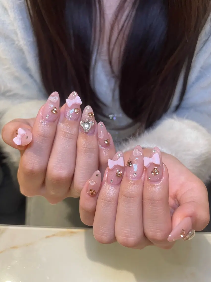 ネイル ハンドネイル Lua🌙ワンホン♡ ギャル♡推し活♡のネイルデザイン