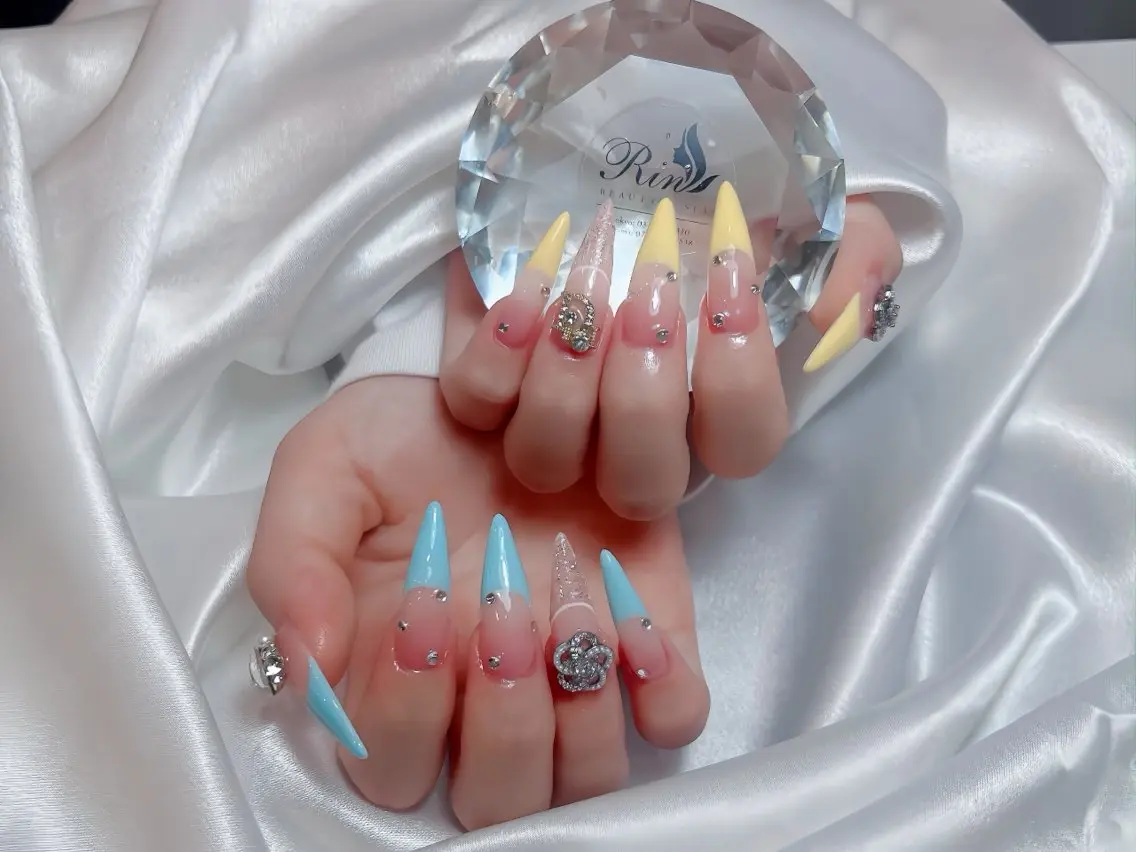 ネイル クリアネイル ドット フットネイル ジェルネイル グリーン ハンドネイル Rin Nail 新大久保店のネイルデザイン