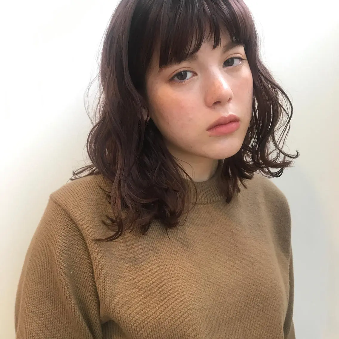 ミディアム 末永 穂奈美のヘアスタイル