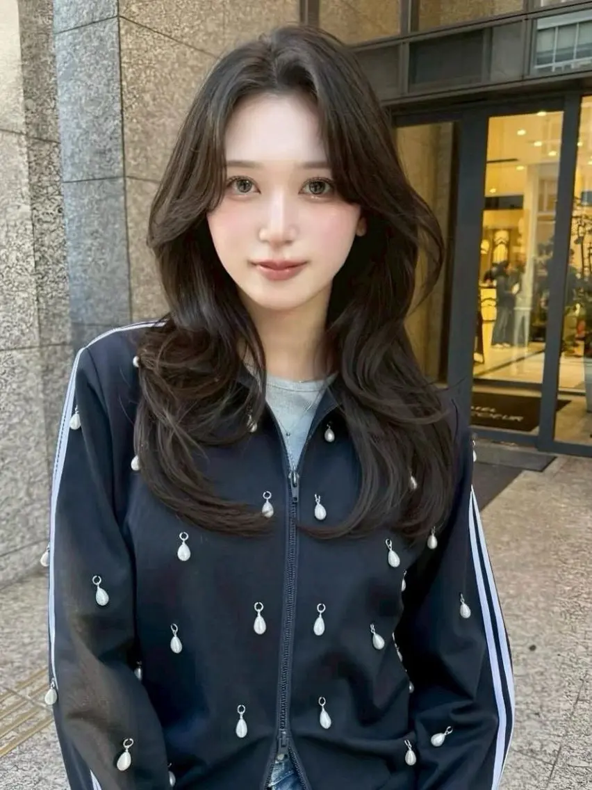 セミロング くびれヘア レイヤーカット カット ヘアカラー トリートメント レイヤー/韓国/艶髪 /タカマサのヘアスタイル