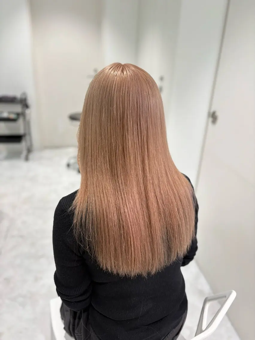 ロング カラー ベージュカラー ホワイトベージュ ヘアカラー トリートメント ヘアセット 色落ち綺麗🩰ハイ トーン🎀RINKAのヘアスタイル