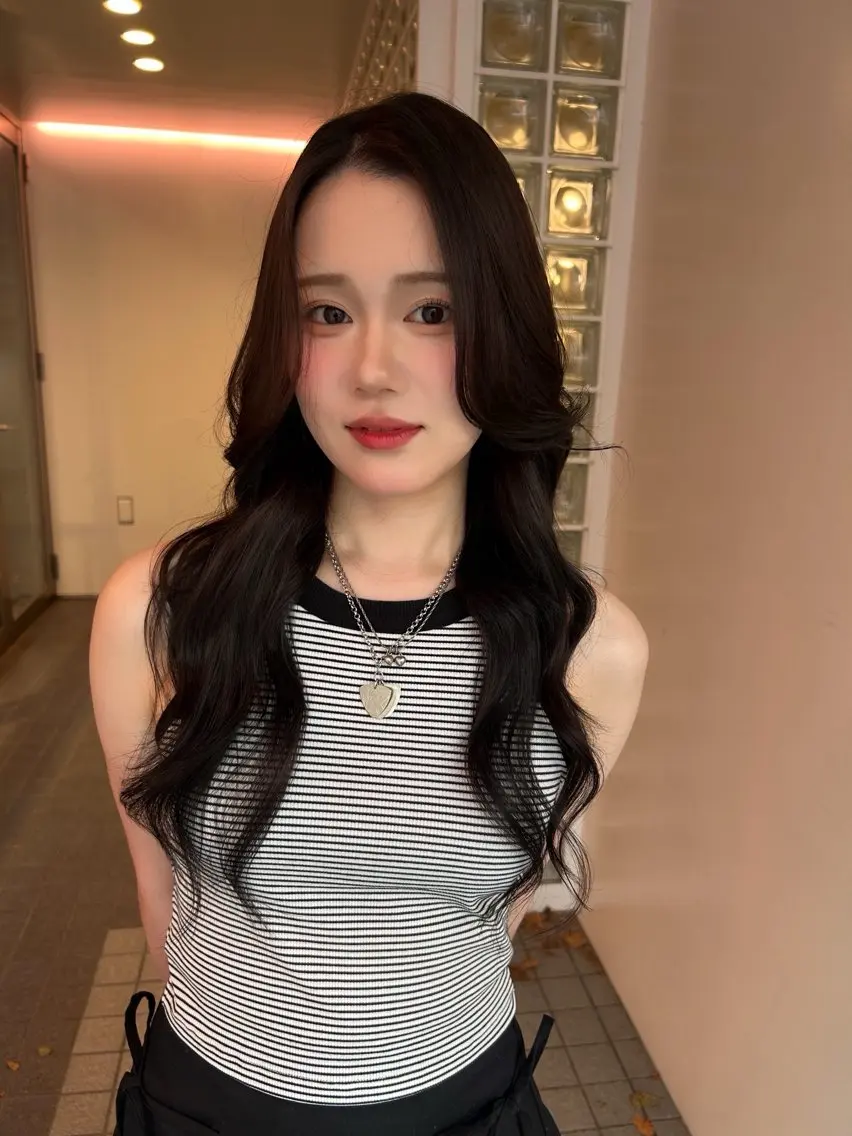 ロング カラー グレージュ 🧣艶カラー・ヘア セット Chie🧸のヘアスタイル