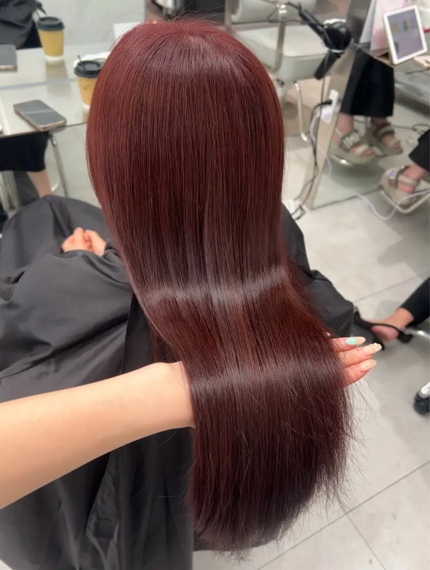 ロング YUNA /栄/透明感カラーのヘアスタイル