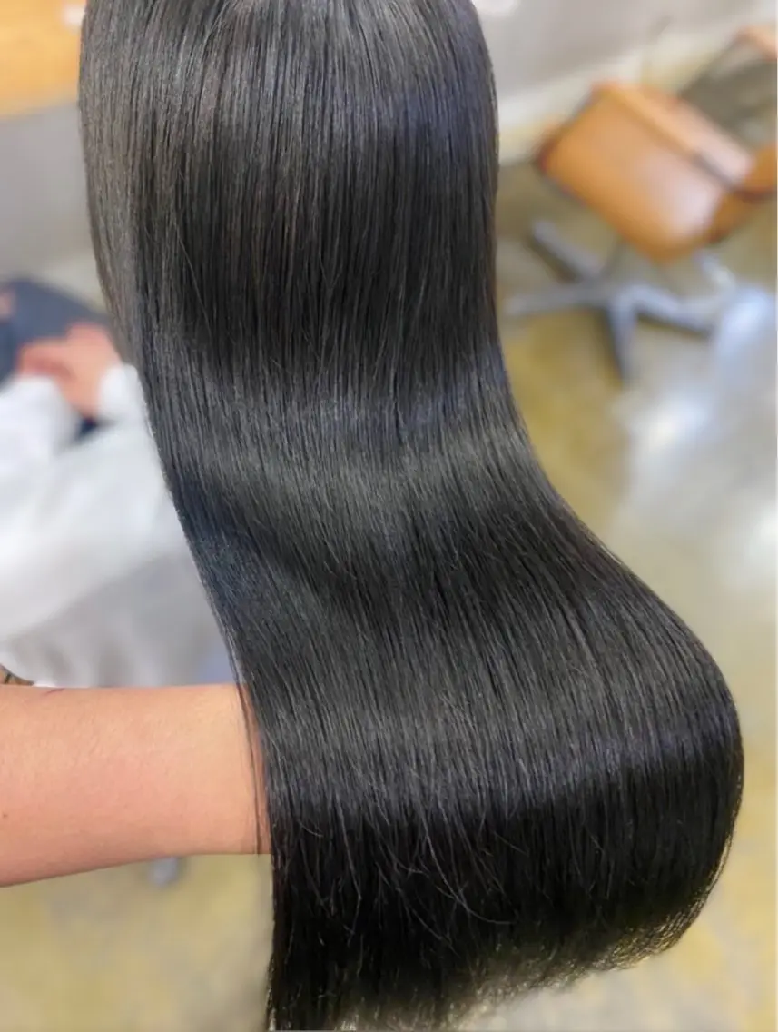 ロング オオニシ オト☁️のヘアスタイル