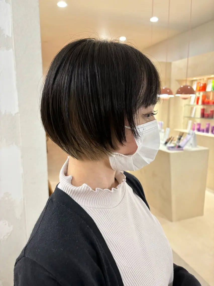 ショート カラー nari ☺︎ ボブ/透明感カラーのヘアスタイル