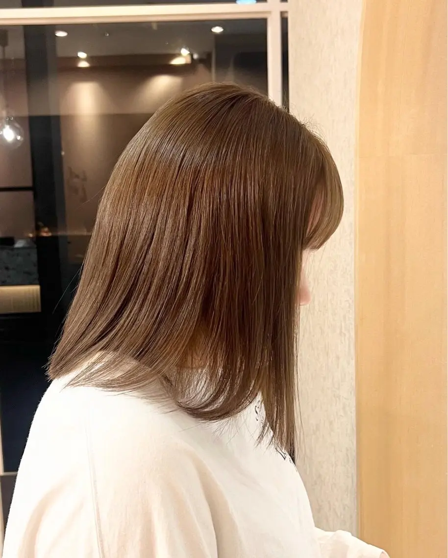 セミロング カラー ベージュカラー ブリーチ 透明感カラー ダブルカラー ブリーチなしカラー 艶カラー/透明感 /ヒグチアオイのヘアスタイル