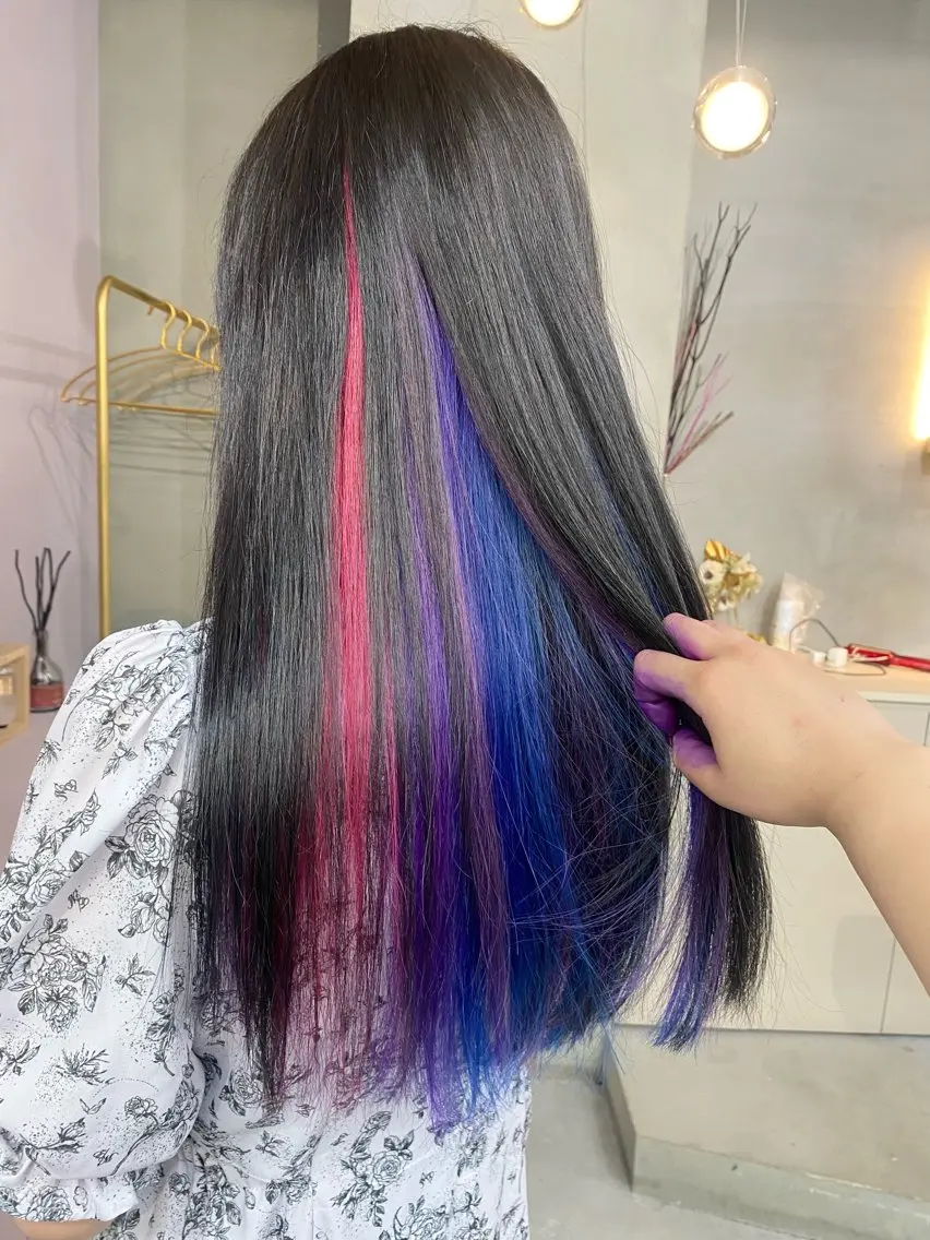 ロング カラー ヘアカラー 前橋 姫奈のヘアスタイル
