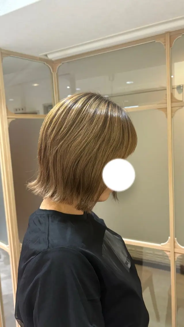 ミディアム くせ毛 MAHAE 中司のヘアスタイル