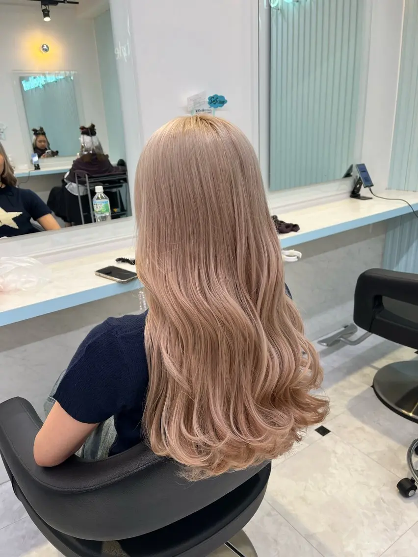 ロング カラー ヘアカラー トリートメント ブリーチカラー 🩵MIZUKIのヘアスタイル