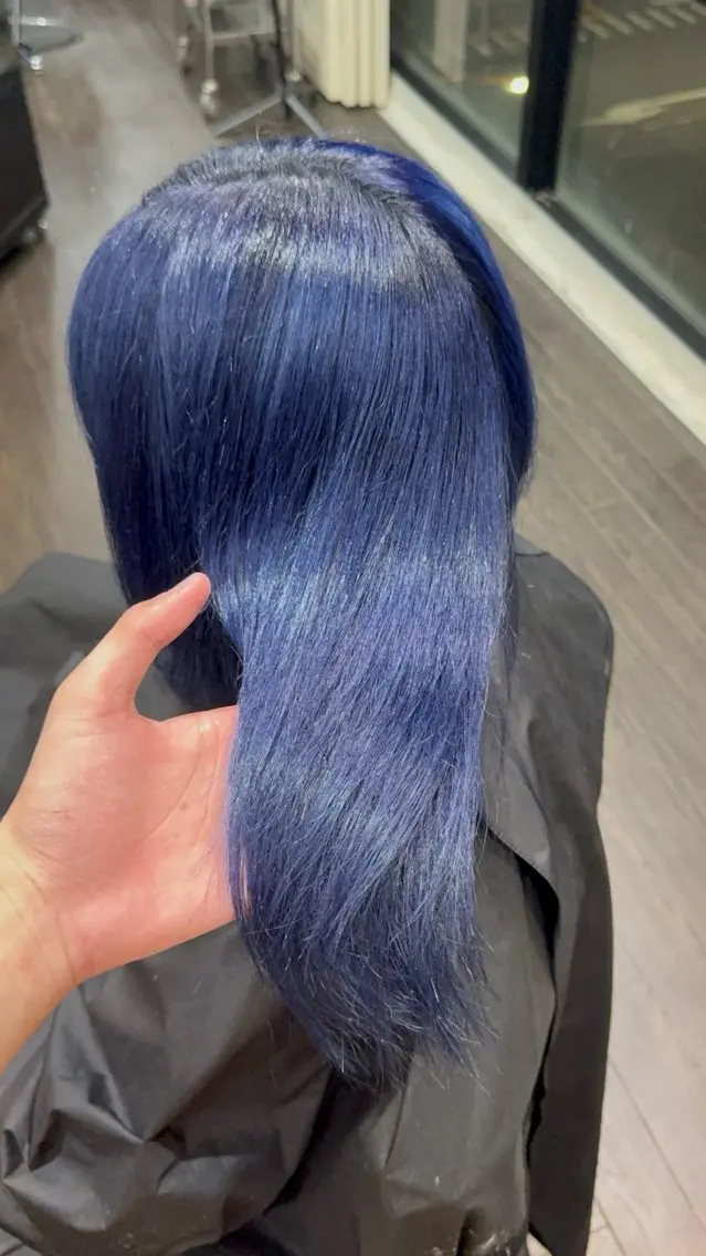 ロング ヘアカラー リアム 【LIam】のヘアスタイル