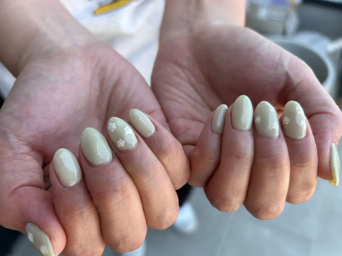 ショート ハンドネイル 大城 みきのネイルデザイン